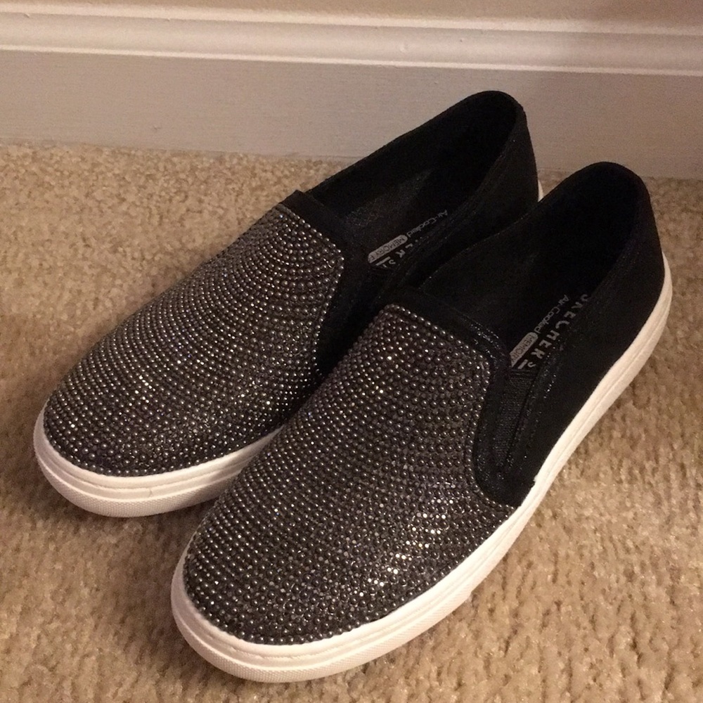 Decorative slip on sketchers